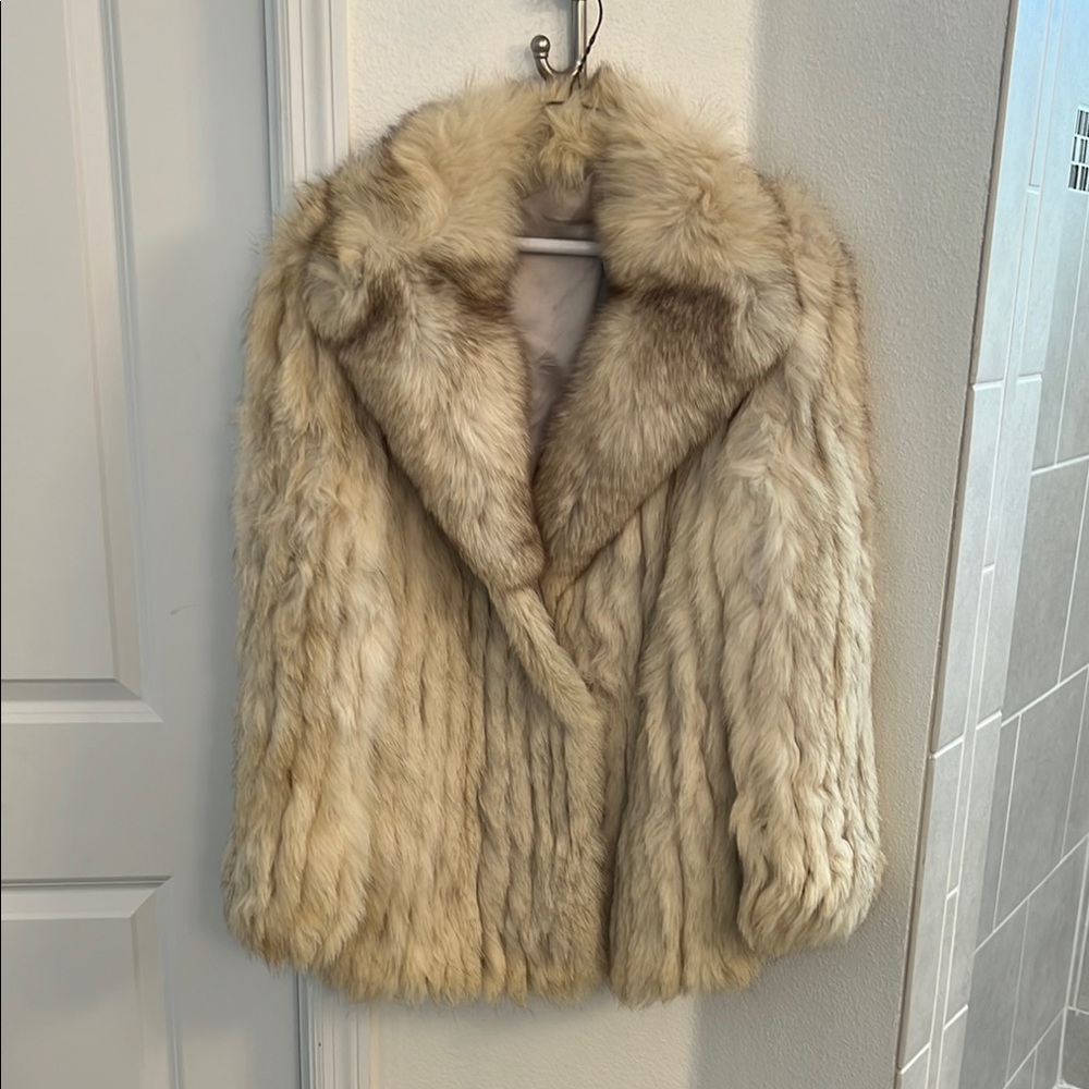 Dasco Elegant Cream Real Fur Coat